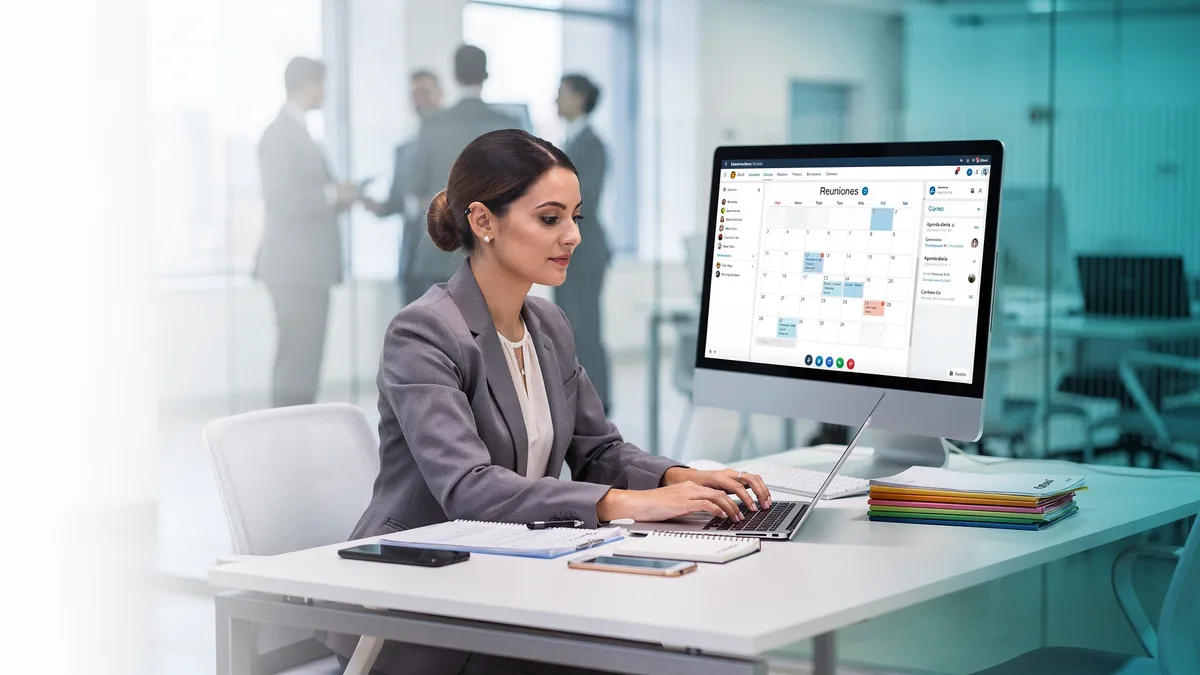 Infografía de los 7 tipos de liderazgo: transformacional, transaccional, situacional, democrático, autocrático, laissez-faire y servidor